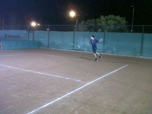 castro_quiroz's profile picture. 