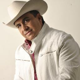Cantautor de música llanera, nacido en el Tigre, Edo Anzoátegui y pronto mi nueva producción discográfica titulada, Llanero, Canto y Corrío!