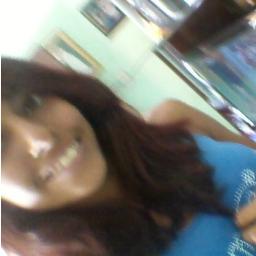 amuh qm me ama....quem nao me ama..? Foda-se u.u