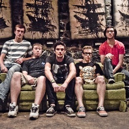 New EP coming soon!  Get first EP Sing It Out Loud FREE at http://t.co/YiAEHP3k7n