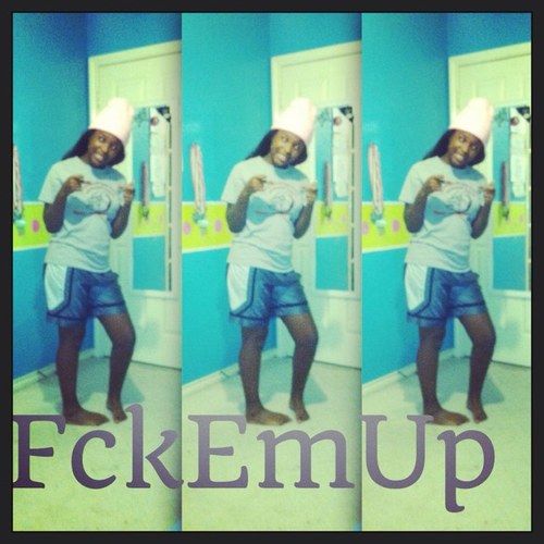 TurnnUp Hoee (ThatThaAss)Hollup Follow Me Ill Follow Backk NOUGLIES eithaa