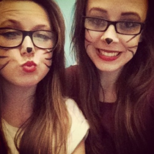 Go follow @amber_benham_