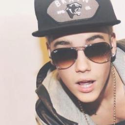 BELIEBER AND  LOVATIC ♥ @justinbieber i love you.