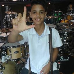 Discípulo, musico e amante de Deus e seu Reino procurando servi-lo com todas as minhas forças