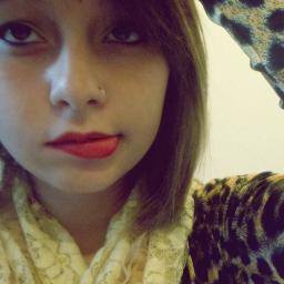 Se for pra sorri, que seja com vontade. Se for pra morrer, que seja de saudade. Se for pra amar, que seja de verdade.sz
