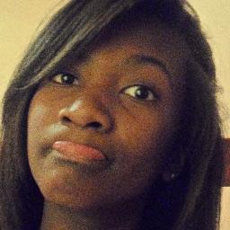 Soou Poloover ,, amoo oo Criis Brown tbm HAha ^.^