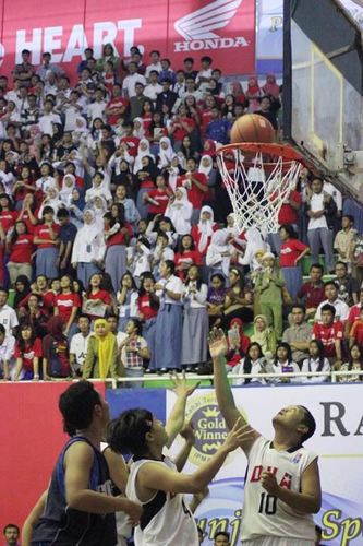 smansa gibes basket ball