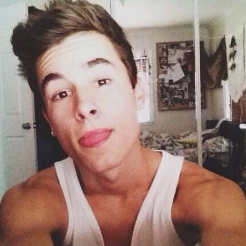We're in the o2l fandom, so of course we're sexual.