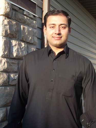 farrukhmzhr's profile picture. 