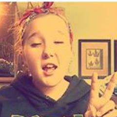 FOLLOW ME !! im 14 hate clowns :( i love BATMAN and im all about hanging with my friends and family JANOSKIANS 3