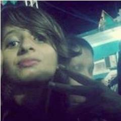 Você tlgd que dou mó valor a você né??? Eu te amo muito, pode contar comigo pra tudo ^-^ conheço a tão pouco tempo, já é importante p mim.. @andreiafrnds_ aqui