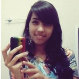 15 anos, ciumenta, irritante, chata, besta,  é isso ai ..   .
http://t.co/pOTiJIg1Gy