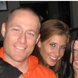 dudeinla's profile picture. who doesn't love the 80's