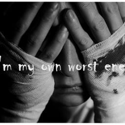 Pandora_Lone's profile picture. 15 depression, ED, SH, suicidal, I just want to give up.... anyone can DM me im here for anybody.....