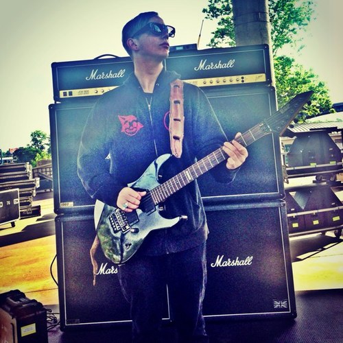 ErikHammerShow's profile picture. LEAD GUITARIST FOR LUPE FIASCO/PRODUCER/ STUDIO SESSION AND LIVE GUITARIST ALL STYLES...RokKNRoll