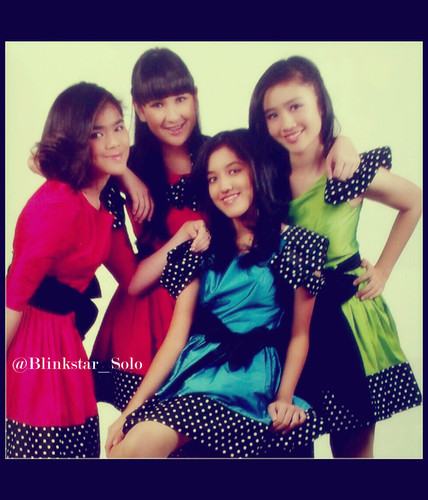 We are BLINKSTAR we Love BLINK @Ify_Blink @SiviaBlink @FebbyBlink @PricillaBlink Blink always in Heart BlinkStar n Always Support Blink