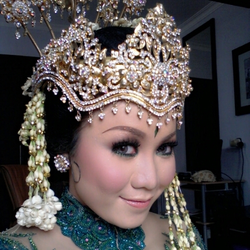 citranindhita's profile picture. More u know me, more u love me! ♥