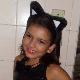 Eu não gosto de gente que fica emi tando os outros e gente ante patica e fica suando com os outros e gente que se esposta
