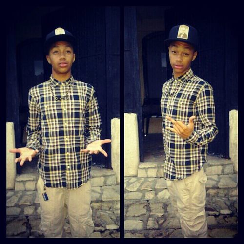 MCMLXXXAVO|17|Single|Dominican&Black&Indian|Kik:Marvinx1|IG:DaRealMarvin|