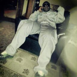 Bossman3hunna's profile picture. Bitch im from out hill 300 so lets make it happen free lil jalen bitch he coming home soon