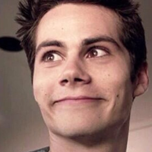 FOLLOW @wolvestagram IM TRYING TO MEET MY GOAL WAH