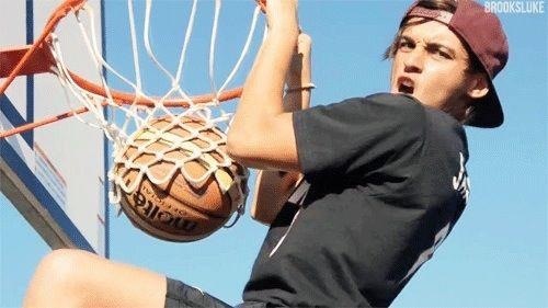 i love the JANOSKIANS they r the best people in the world. i love them so much.