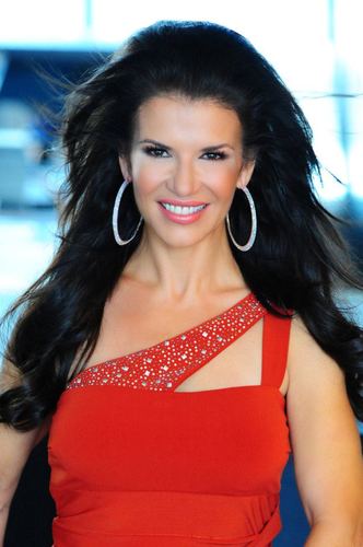 llm1martinhomes's profile picture. 