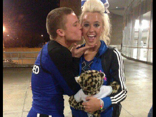 i tweet cheer.    cheer extreme or die.             anon4life