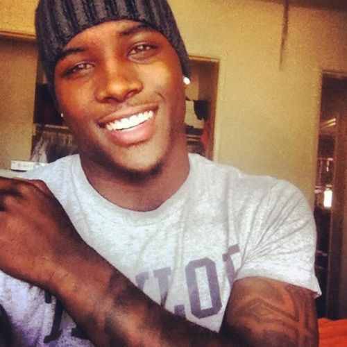 SmilesMikey's profile picture. Stay Smiling :)