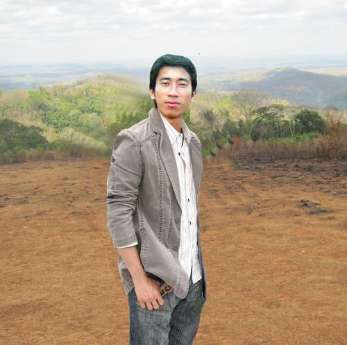 MengRotha's profile picture. 