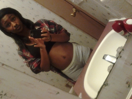 Jamaican;White And Indian Female 5'3ツ Lovee goes to 4Down_3Shots :-P 17yrs old Graduate.. follow on Ig: @Jamaican_Meh_Crazze ..also kik me @Your_intimate_vixen