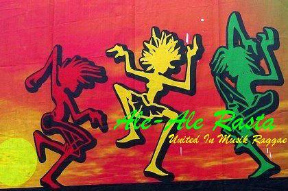 small band derived from palm hut who want to enliven the Indonesian music .
not fans but friends saalam kedamaian