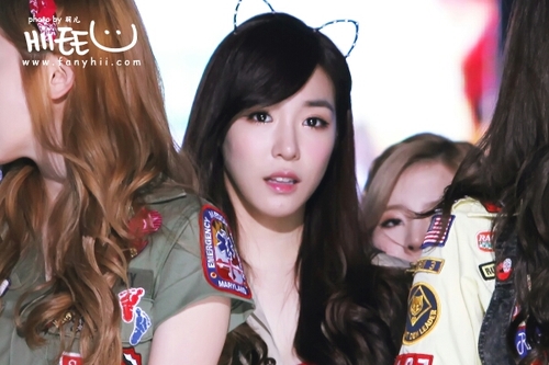 yulbounce's profile picture. Occupation:
1st~SONE
2nd~hobbyist
3rd~nurse
I spazz and upload and retweet.
Nothing special.