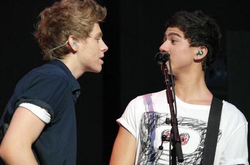 saved acc for @ciiffordrunk, follow her instead of this account:) ask her to follow back and she will:)