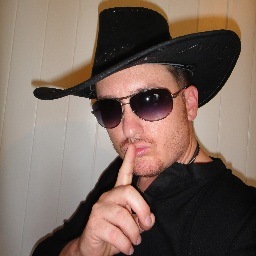 doc_hopper_'s profile picture. living in Perth, once from Ipswich, QLD. straight up and to the point. I don't like dickheads.