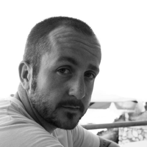 StevieKil's profile picture. Nerd.