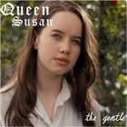 «Reina Susan la benevola».Reina de Narnia.Señora de Cair Paravel.Emperatriz de las Islas solitarias.Tengo un Arco,no te metas conmigo.