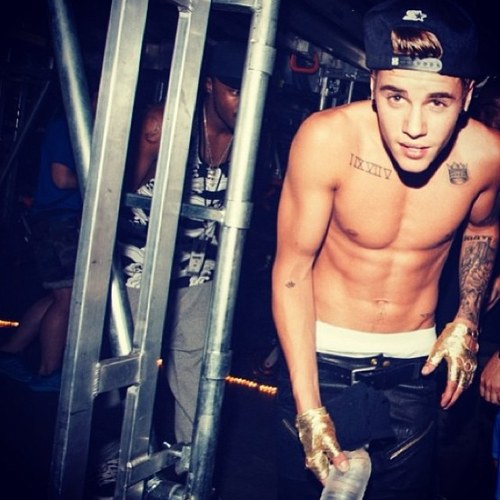 justinbiebs2604's profile picture. I LOVE JUSTIN SO MUCH! Being a belieber is the best thing in thef world!