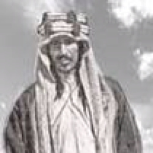 •

ياذيب انا بوصيك لا تاكل الذيب
كم ليلةٍ عشاك عقب المجاعه

•