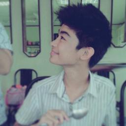 Jomijomjomjom's profile picture. Human.