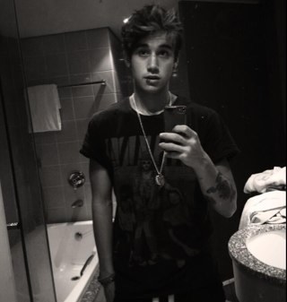 I LOVE THE JANOSKIANS! Yeah, bye.