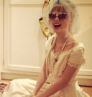 Abcdefg Taylor is a flawless queen.
