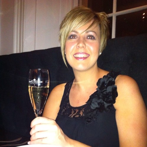 minky25's profile picture. I am who i am no one can fault me for that