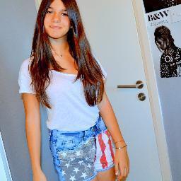 Hey,my name is Anna and I am a Directioner :) follow me and I will follow back. Ioveyou x please Harry,Niall,Liam,Louis,Zayn follow me:)x