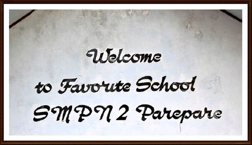Twitter resmi SMPN 2 Parepare dan dikelola oleh bagian kesiswaan