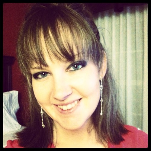 wife, mommy, daughter, sister, friend, and Jesus lover!