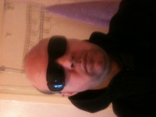 raving nutter 44 scouser blue eyes Funny mad into jokes dance music so many other things