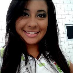 Solteira , Pisciana ,  e Natalense .
Vivo a vida intensamente e da forma mais fácil , luto por meus objetivos e pretendo não desistir destes.