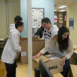 Group of awesome talented techies from Hawthorne High School