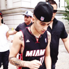♡ and let me kiss you ♡                                                                             Love you @Onedirection